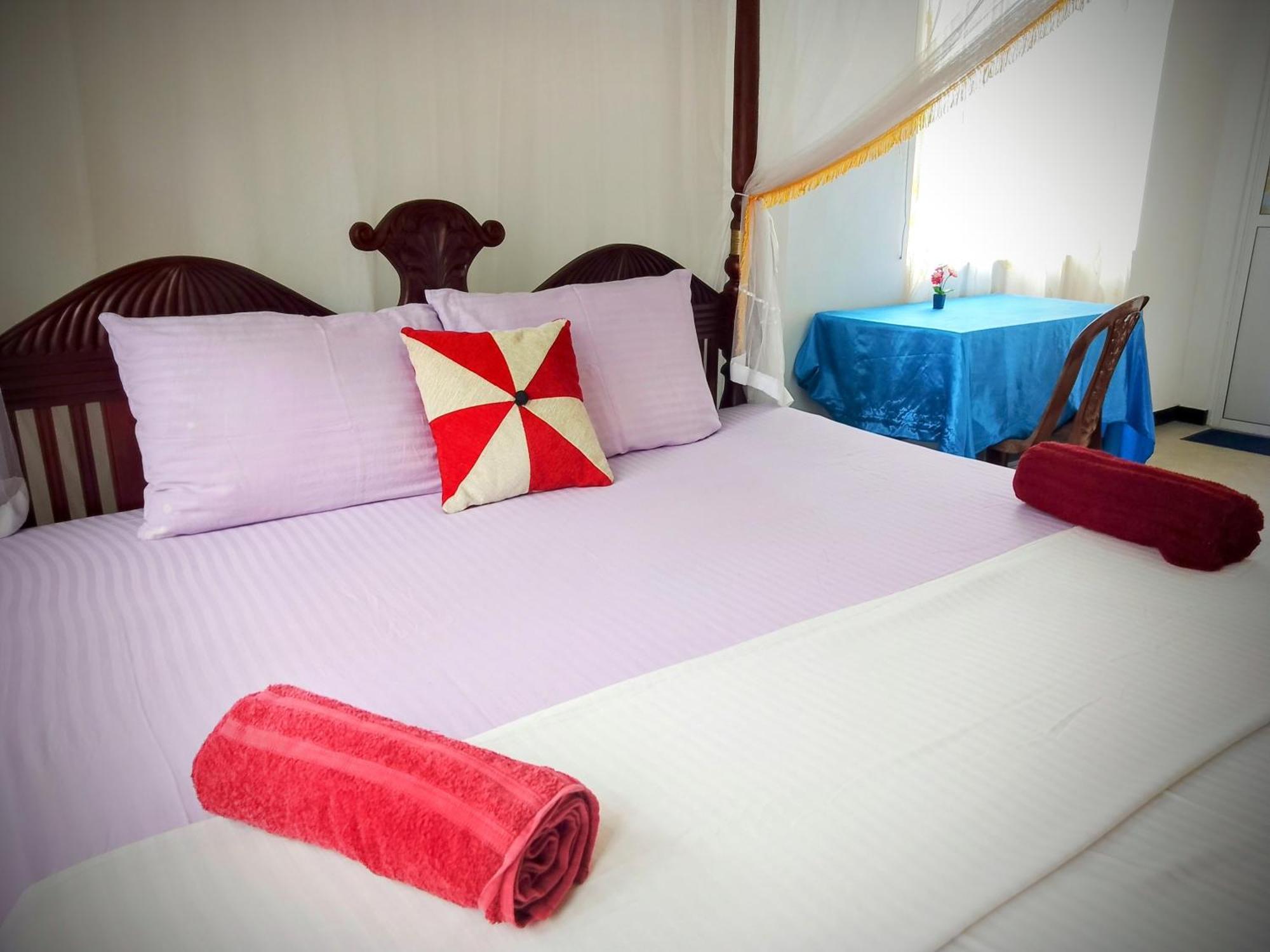 Near Beach Rest Unawatuna Ngoại thất bức ảnh