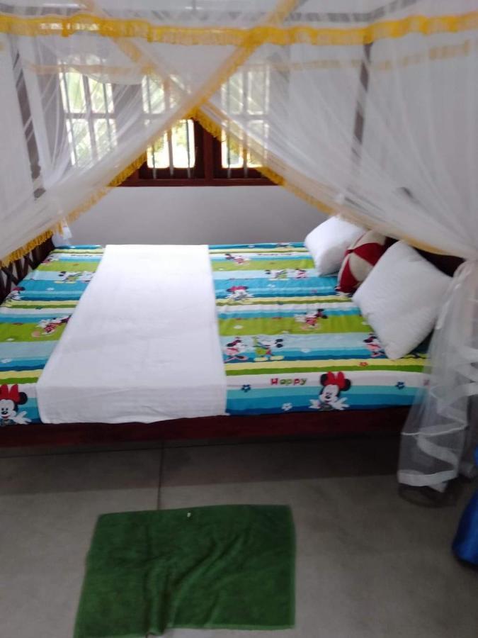 Near Beach Rest Unawatuna Ngoại thất bức ảnh